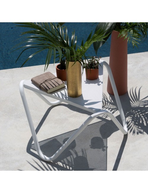 Table d'appoint LAFUMA MOBILIER Vogue micro-perforée - 2 coloris