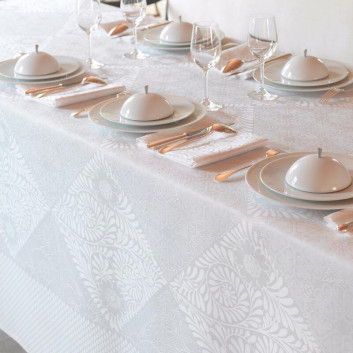 4 sets de table Le Jacquard Français Bosphore en coton et lin 54x38cm