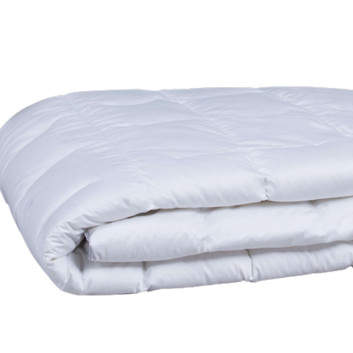 Couette Pyrenex Montréal 150g/m2 - 6 tailles