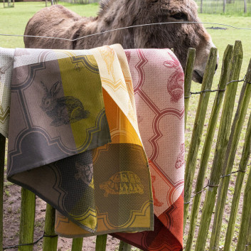 Torchon LE JACQUARD FRANCAIS Nos Acolytes en coton - 3 coloris
