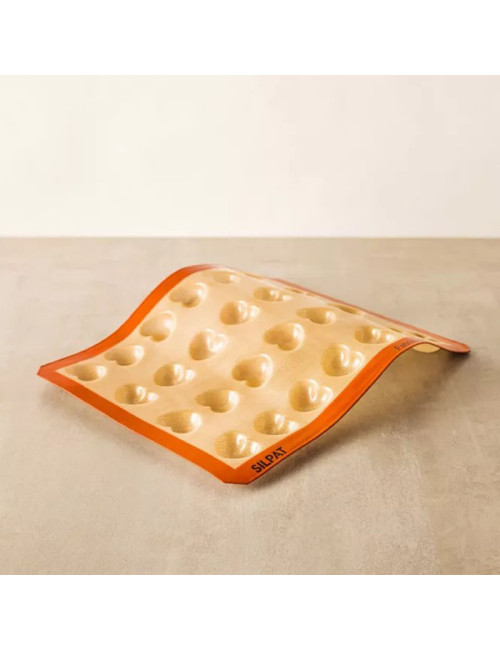 Moule à gâteau 28 mini coeurs SILPAT en silicone 40x30cm